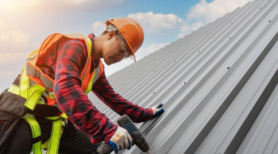Professional Emergency Roof Repairs services in New Liberty, KY